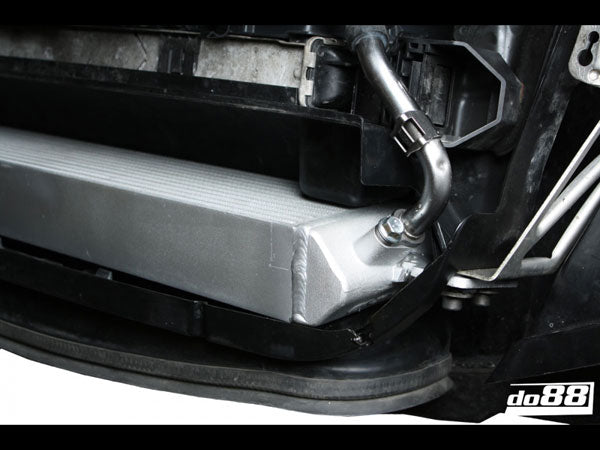 DO88 Performance Engine Oil Cooler BMW M3 E90, E92, E93
