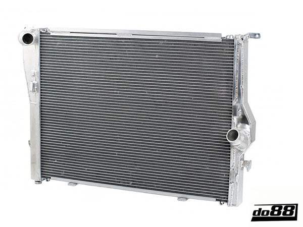 DO88 BMW Performance Aluminium Radiator for M3 E90, E92, E93